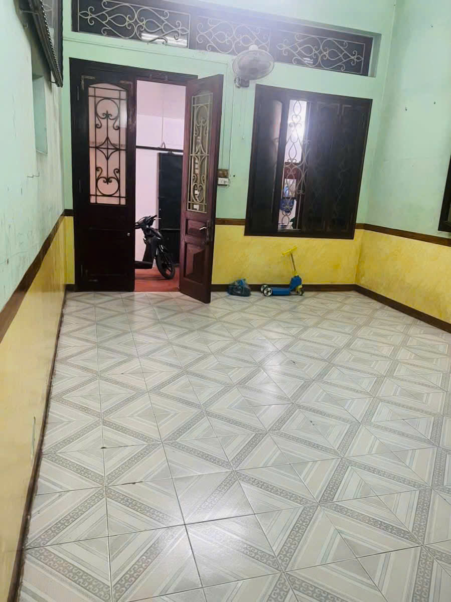 Cho thuê nhà Phố Tam Trinh, ô tô qua nhà, 75m2 x 2 tầng, 2 ngủ, 7 Triệu - Ảnh 1